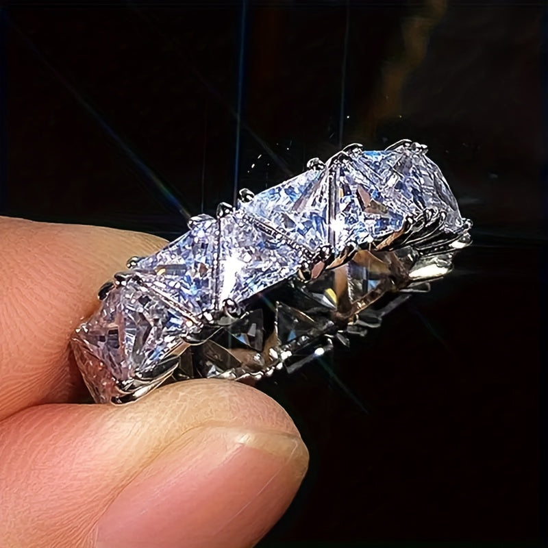 1pc Ring New Light Luxury Niche Fashion Full Circle Single Row Triangular Zirconia Ring Women's Wedding Banquet Wear Ring Jewelry